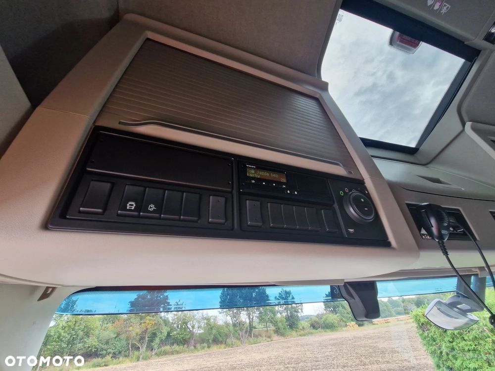 Volvo FH500 I-PARK COOL OSŁONY MIĘDZYOSIOWE - 23