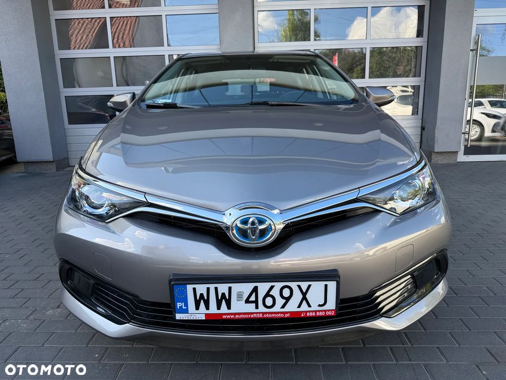 Toyota Auris - 2