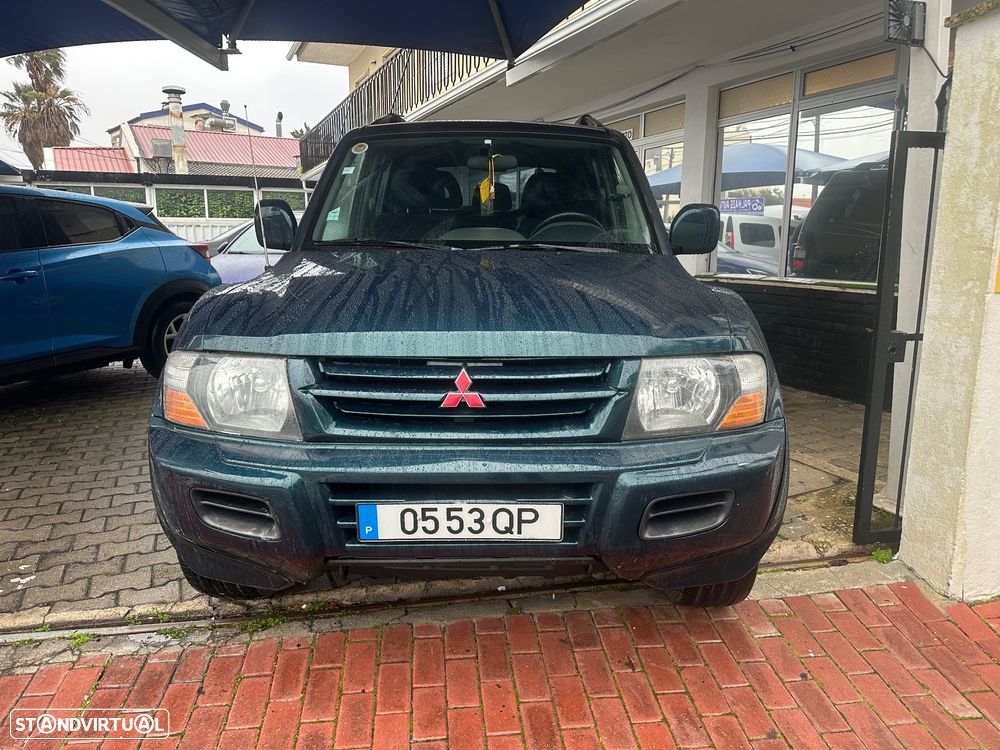 Mitsubishi Pajero 3.2 DI-D GLS TA Longo - 1