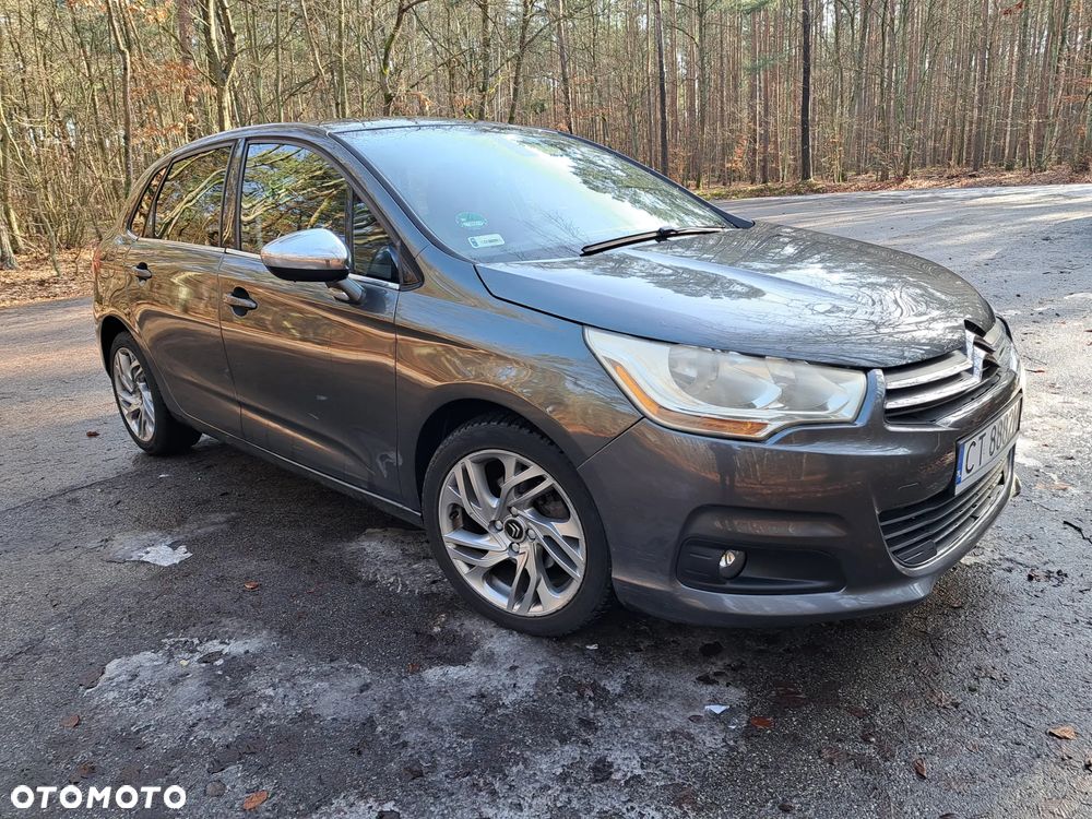 Citroën C4 e-HDi 115 Selection - 1