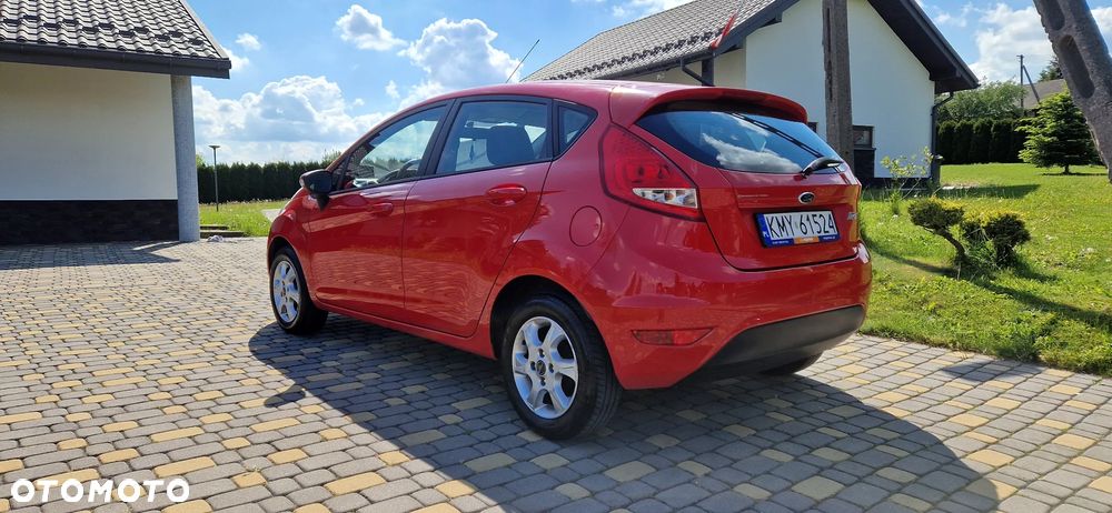Ford Fiesta 1.25 Ambiente EU5 - 5