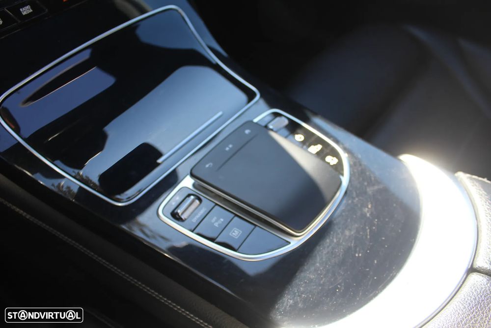 Mercedes-Benz GLC 300 de 4Matic 9G-TRONIC AMG Line - 22