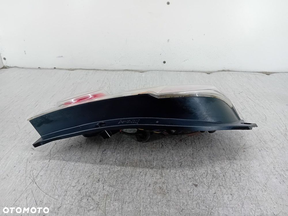 LAMPA TYLNA LEWA CHEVROLET SPARK II HATCHBACK - 4