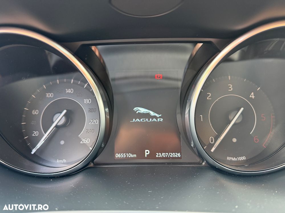 Jaguar E-Pace D180 AWD Aut. R-Dynamic SE - 5
