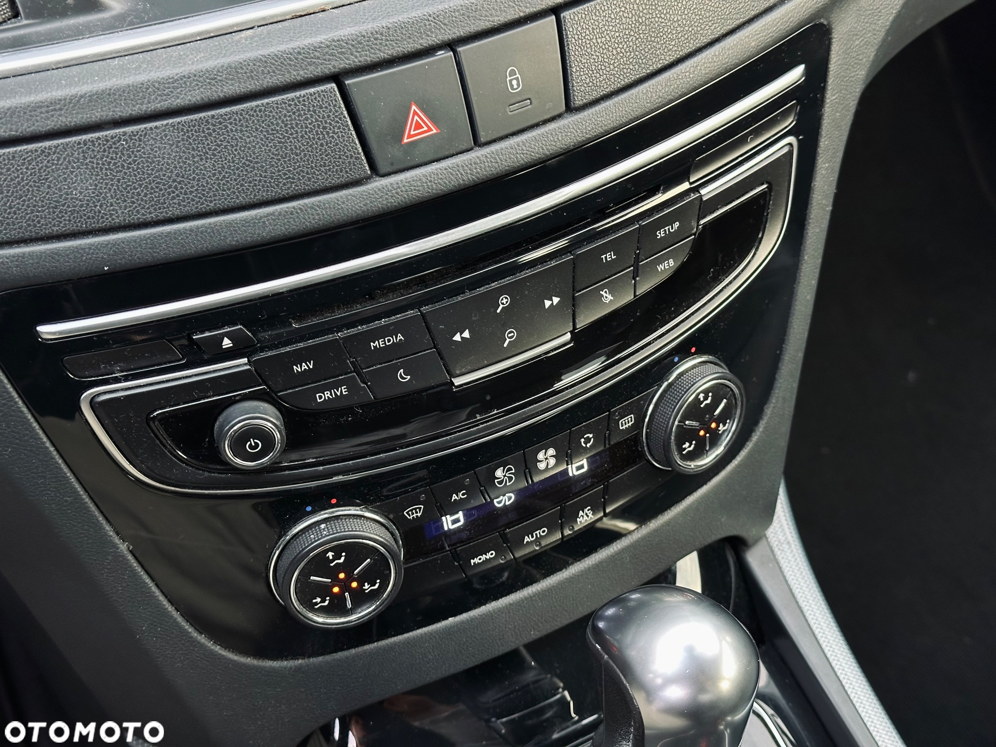 Peugeot 508 BlueHDi FAP 180 Automatik Stop&Start Allure - 12