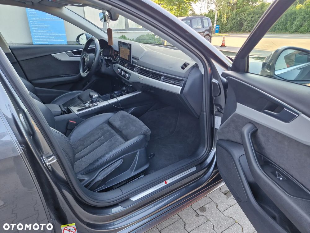 Audi A4 Avant 40 TDI quattro S tronic - 12