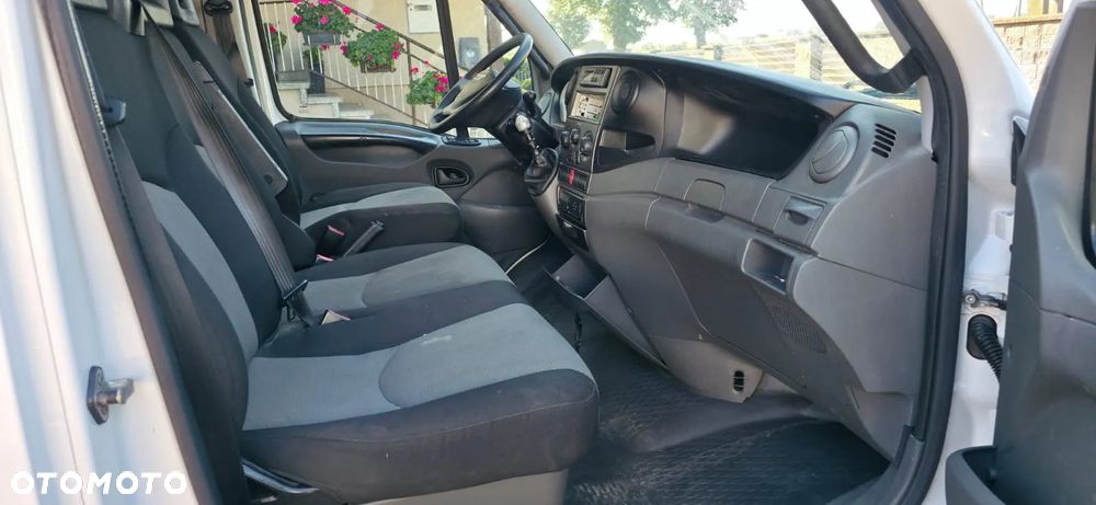 Iveco Daily 70C17 - 11
