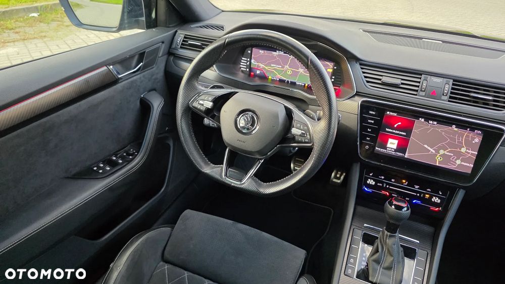 Skoda Superb 2.0 TDI Sportline DSG - 38