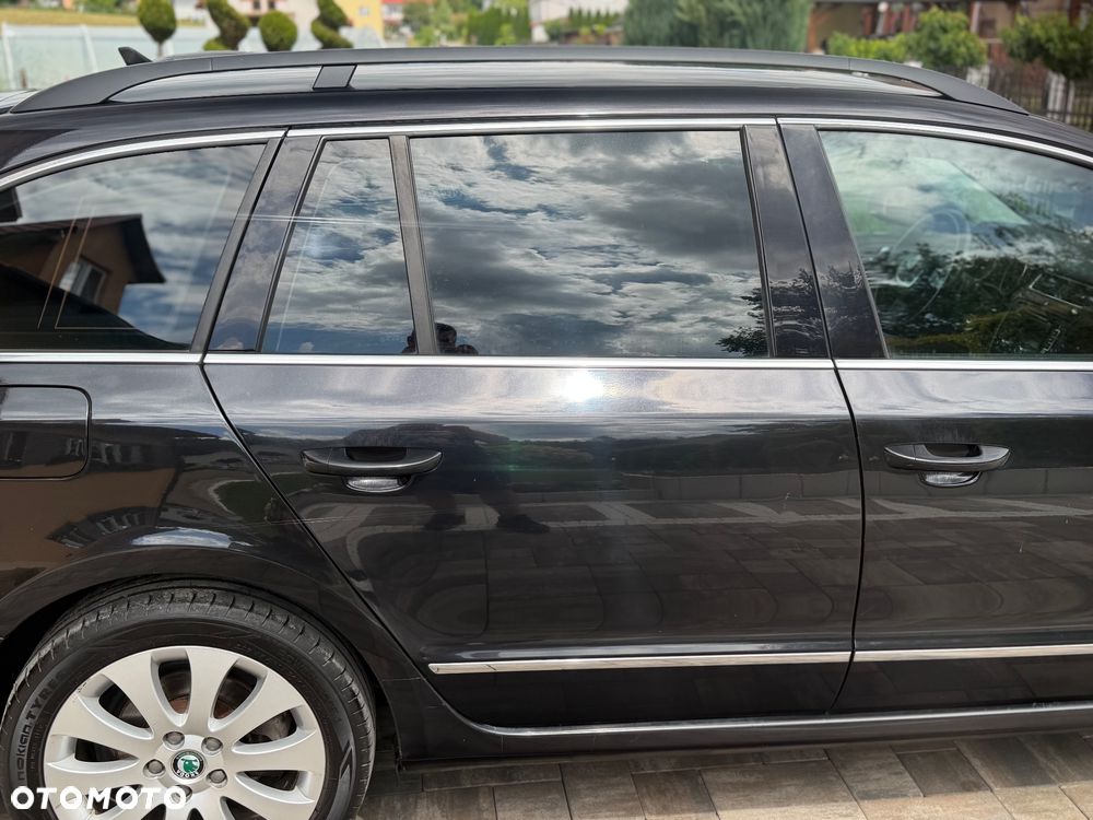 Skoda Superb 2.0 TDI DSG Elegance - 21
