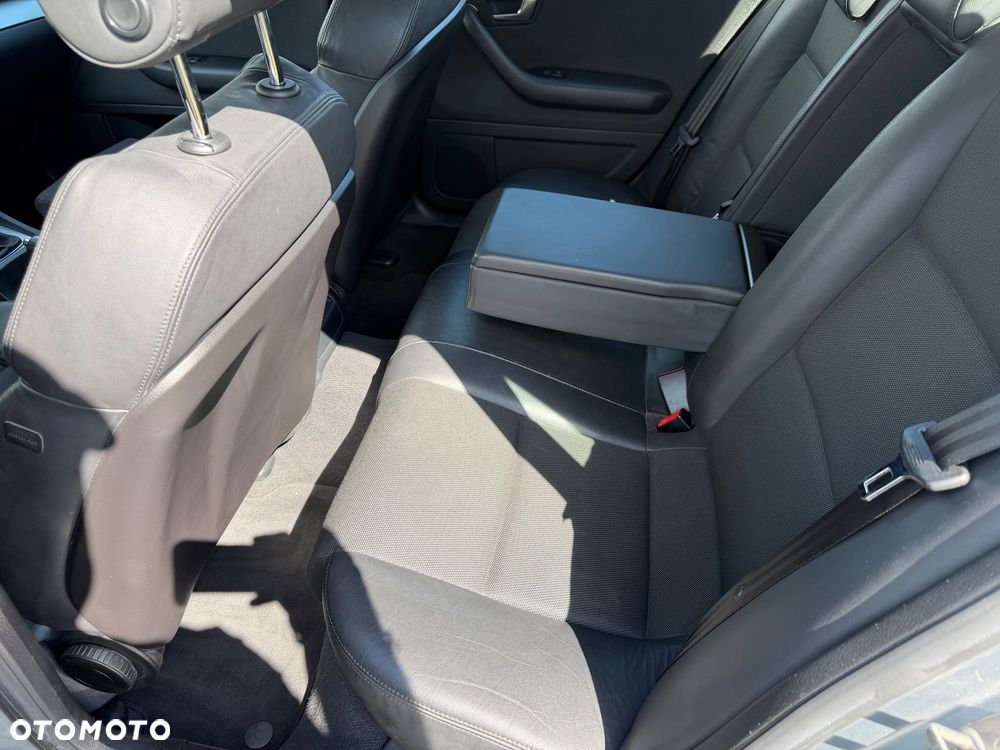 Audi A4 Avant 1.8 T - 14