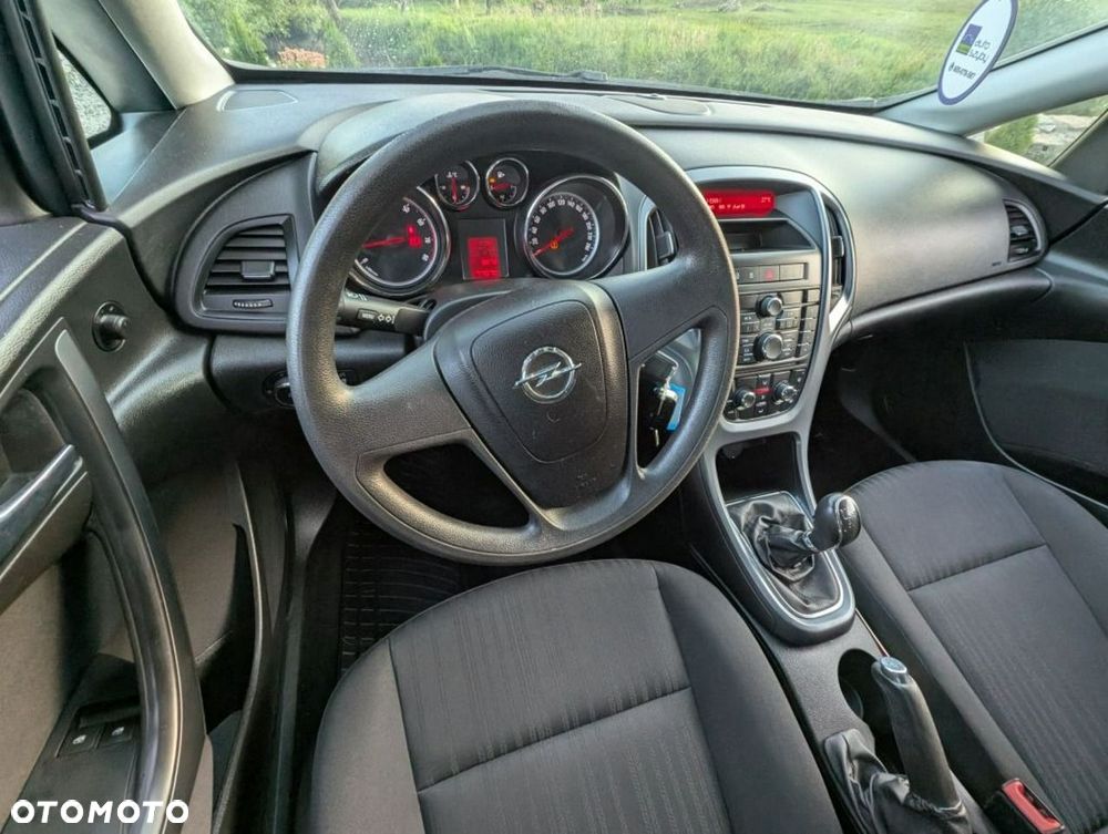 Opel Astra - 14