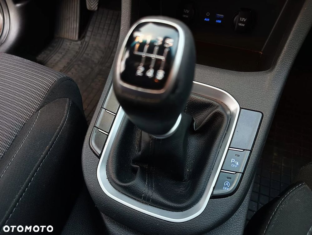 Hyundai i30 1.0 T-GDI GPF Classic + - 23