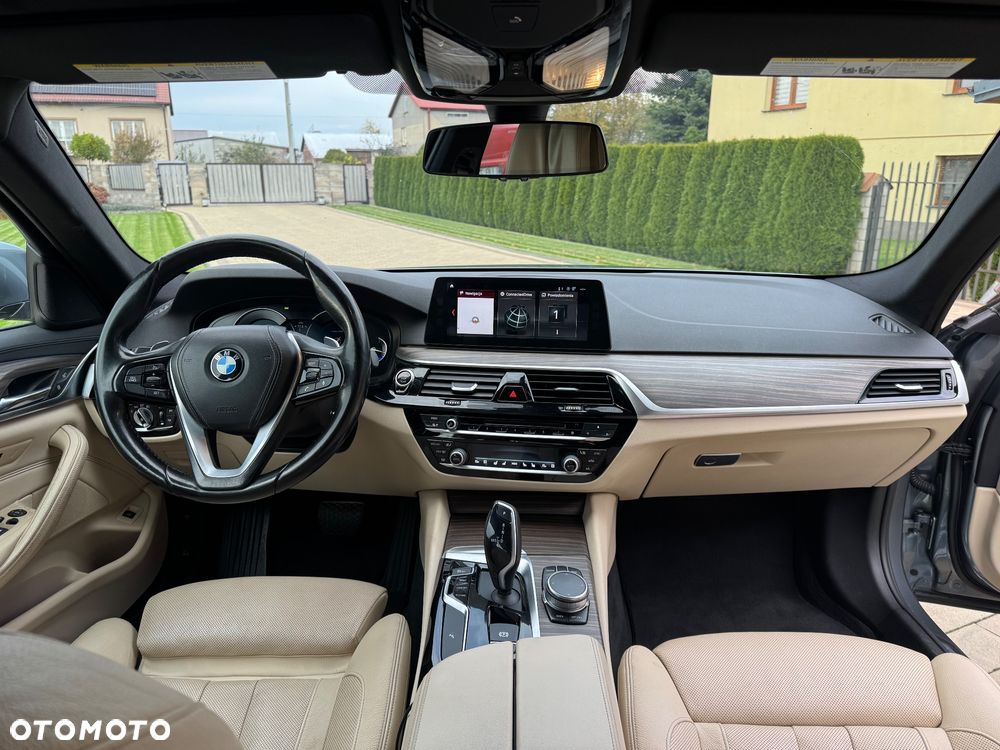BMW Seria 5 - 13