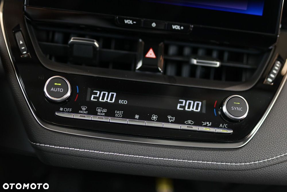 Toyota Corolla 1.8 Hybrid Comfort - 39