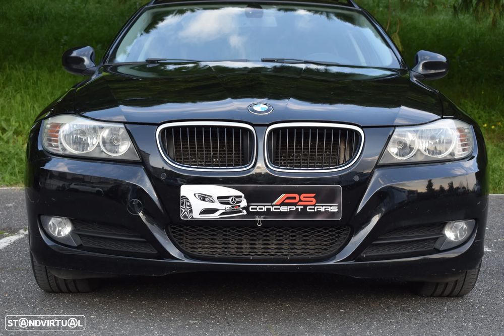 BMW 318 d Navigation Sport - 14