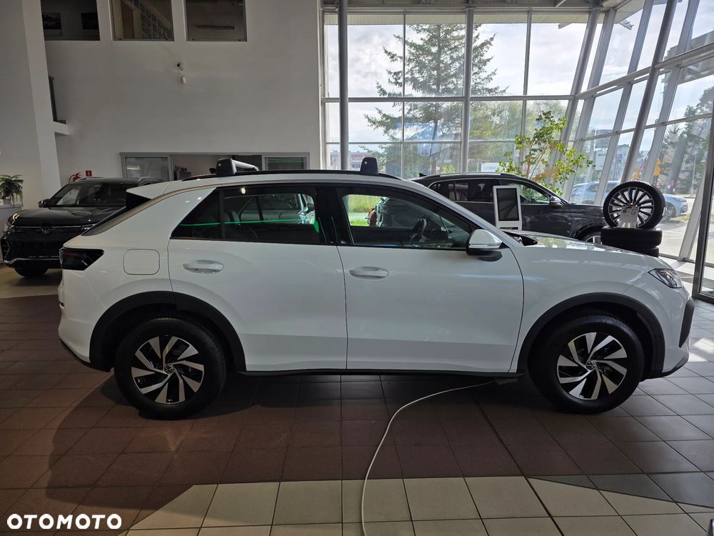 Volkswagen T-Roc - 10