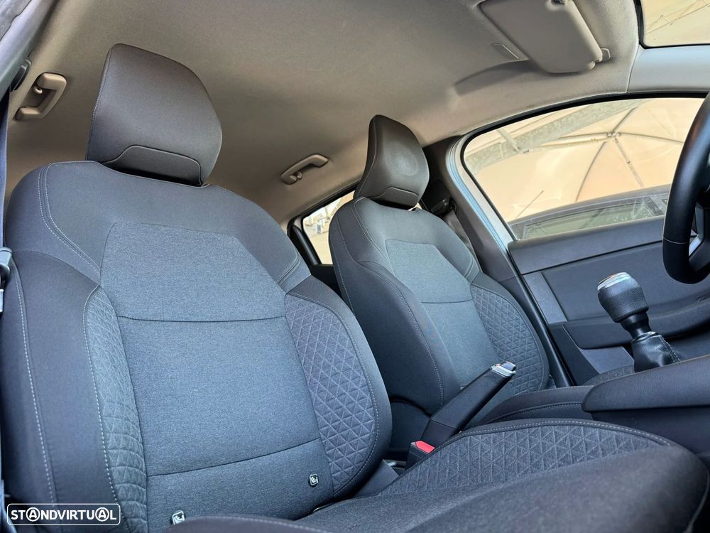 Renault Clio TCe 100 EDITION ONE - 17