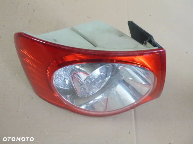 LAMPA LEWY TYŁ LEWA TYLNA VOLKSWAGEN JETTA V 05-10 - 5