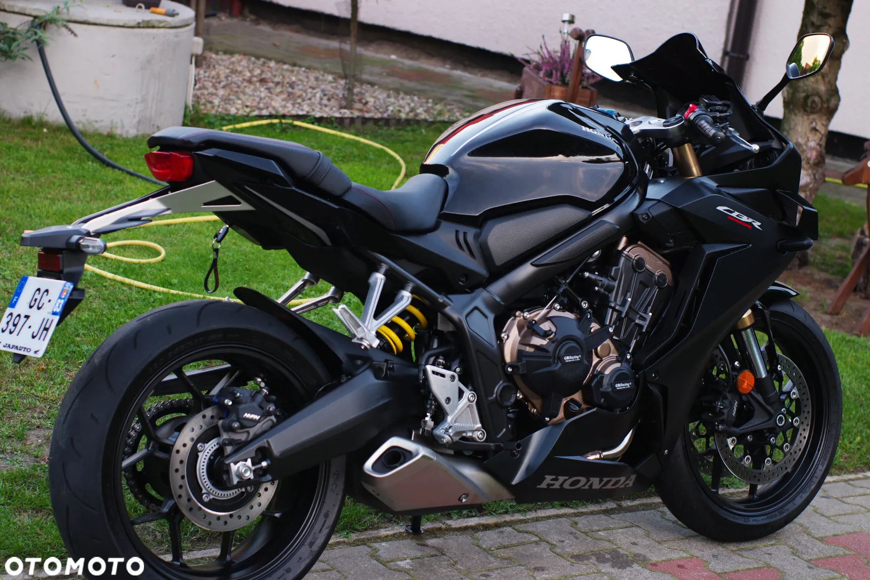 Honda CBR - 3