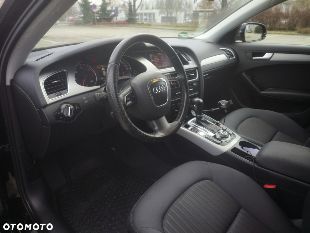 Audi A4 Avant - 27