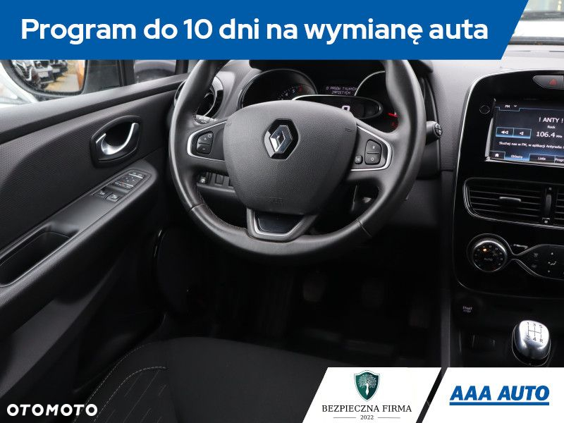 Renault Clio - 8