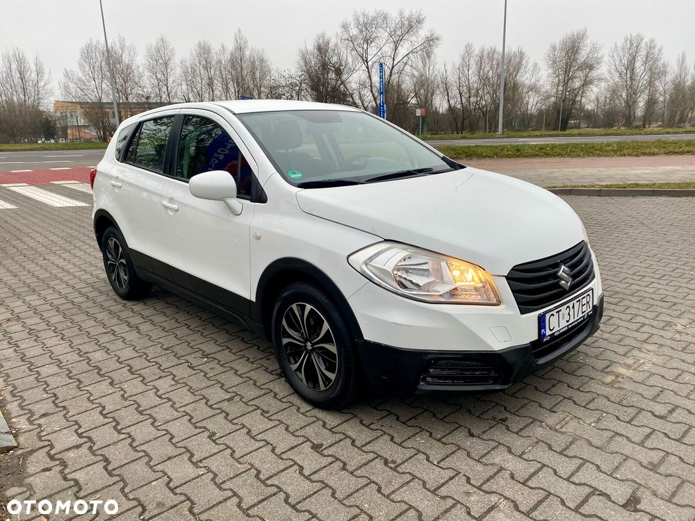 Suzuki SX4 S-Cross 1.6 VVT 4x2 Club - 2