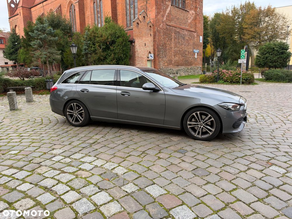 Mercedes-Benz C-Class 2023 photo 4