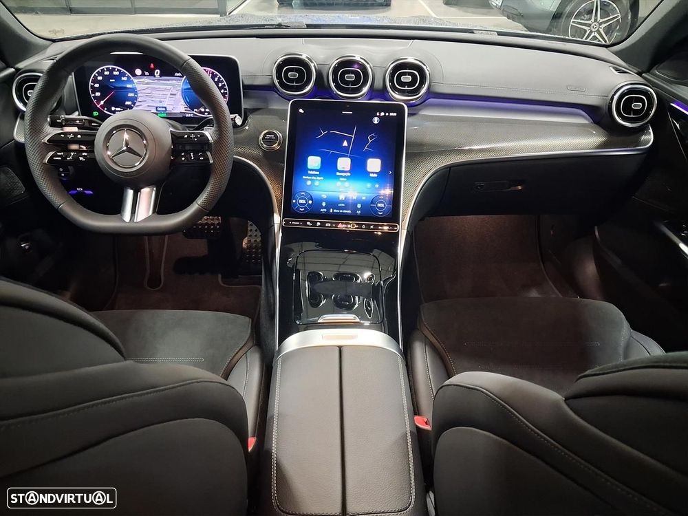 Mercedes-Benz C 300 de AMG Line - 17
