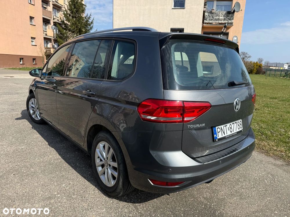 Volkswagen Touran 1.2 TSI BMT Comfortline - 3