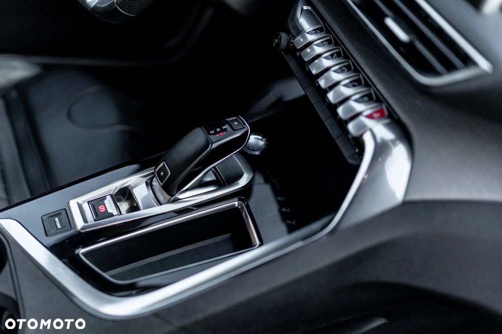 Peugeot 5008 2.0 BlueHDI GT S&S EAT8 - 37