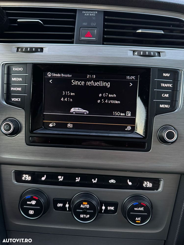 Volkswagen Golf - 15