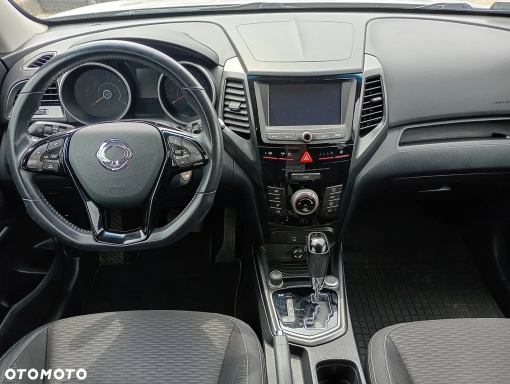 SsangYong/KGM XLV - 7