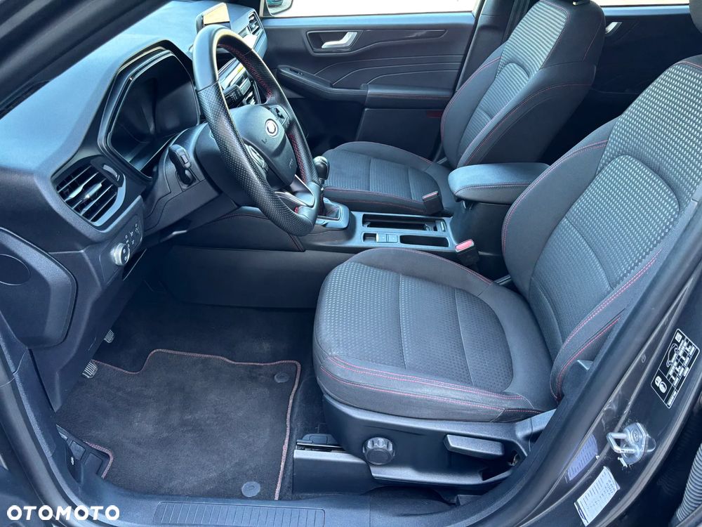 Ford Kuga 1.5 EcoBoost ST-LINE - 16