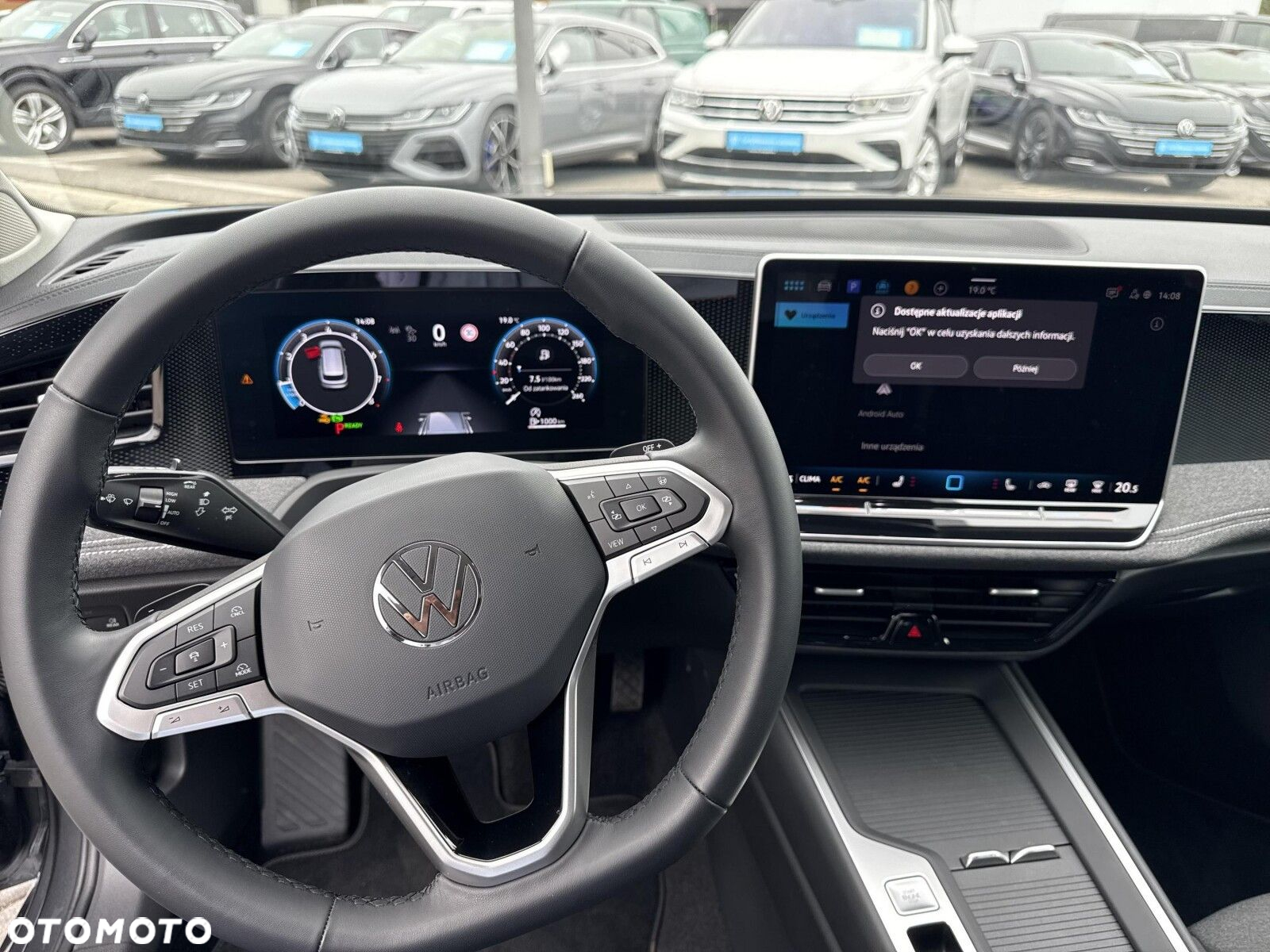Volkswagen Passat - 13