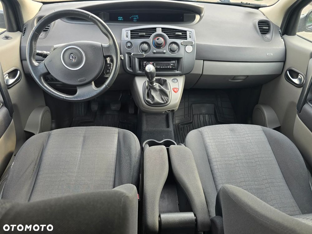 Renault Scenic - 5