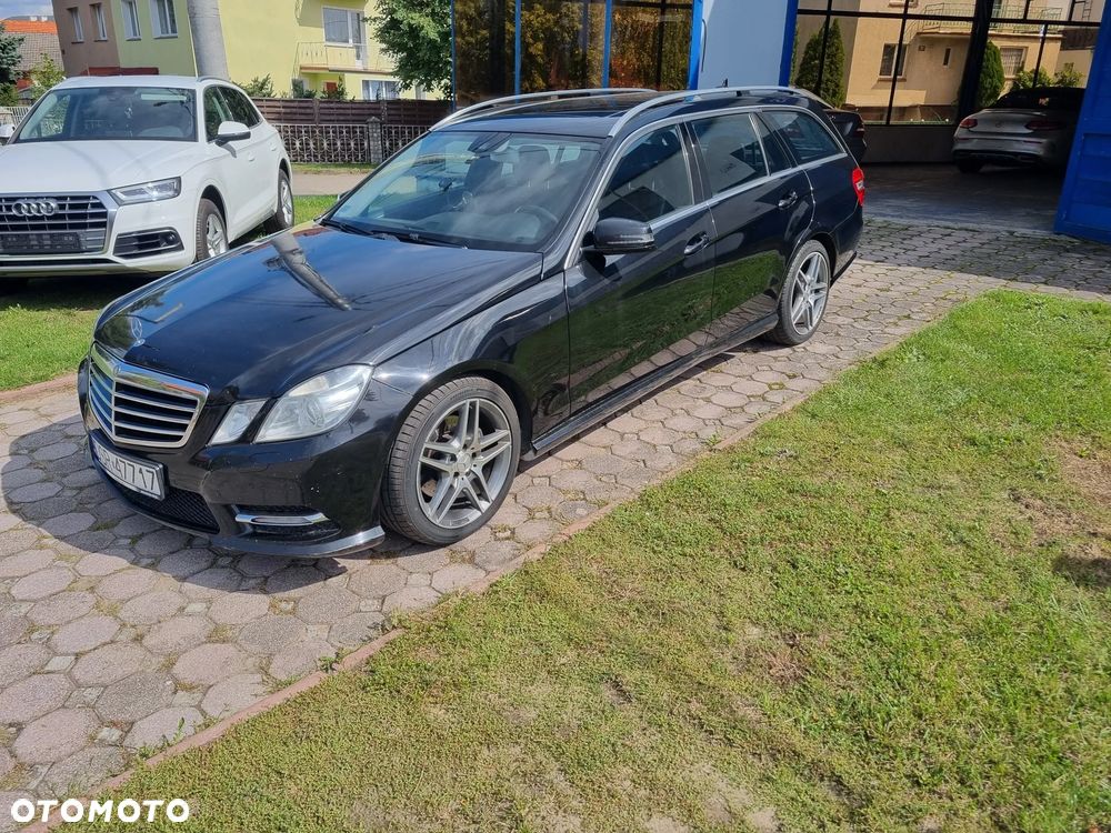Mercedes-Benz Klasa E 350 CDI DPF 4Matic BlueEFFICIENCY 7G-TRONIC Avantgarde - 1
