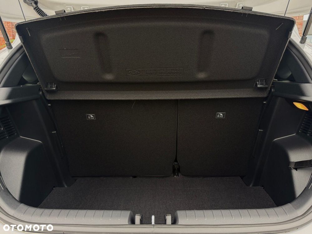 Hyundai i20 - 18