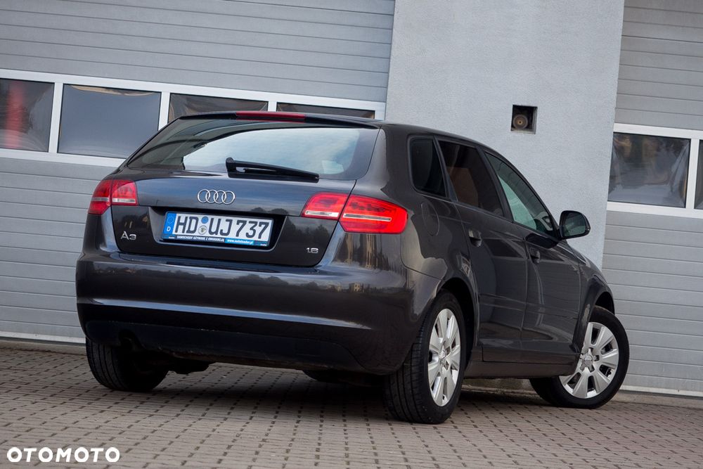 Audi A3 Sportback 1.6 Attraction - 7