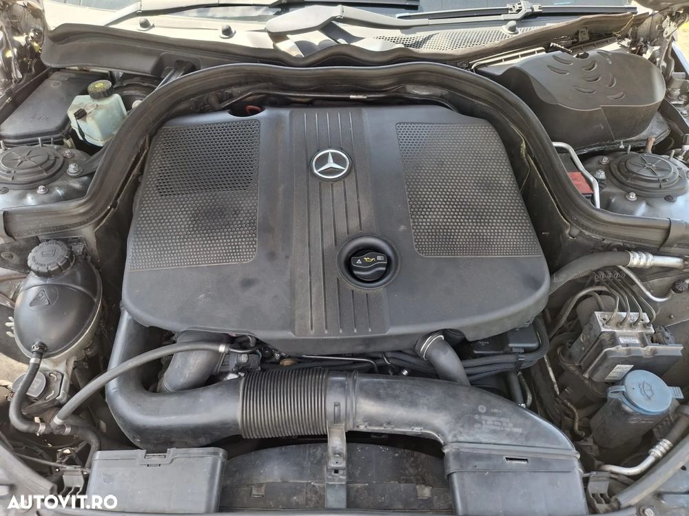 Mercedes-Benz E - 4