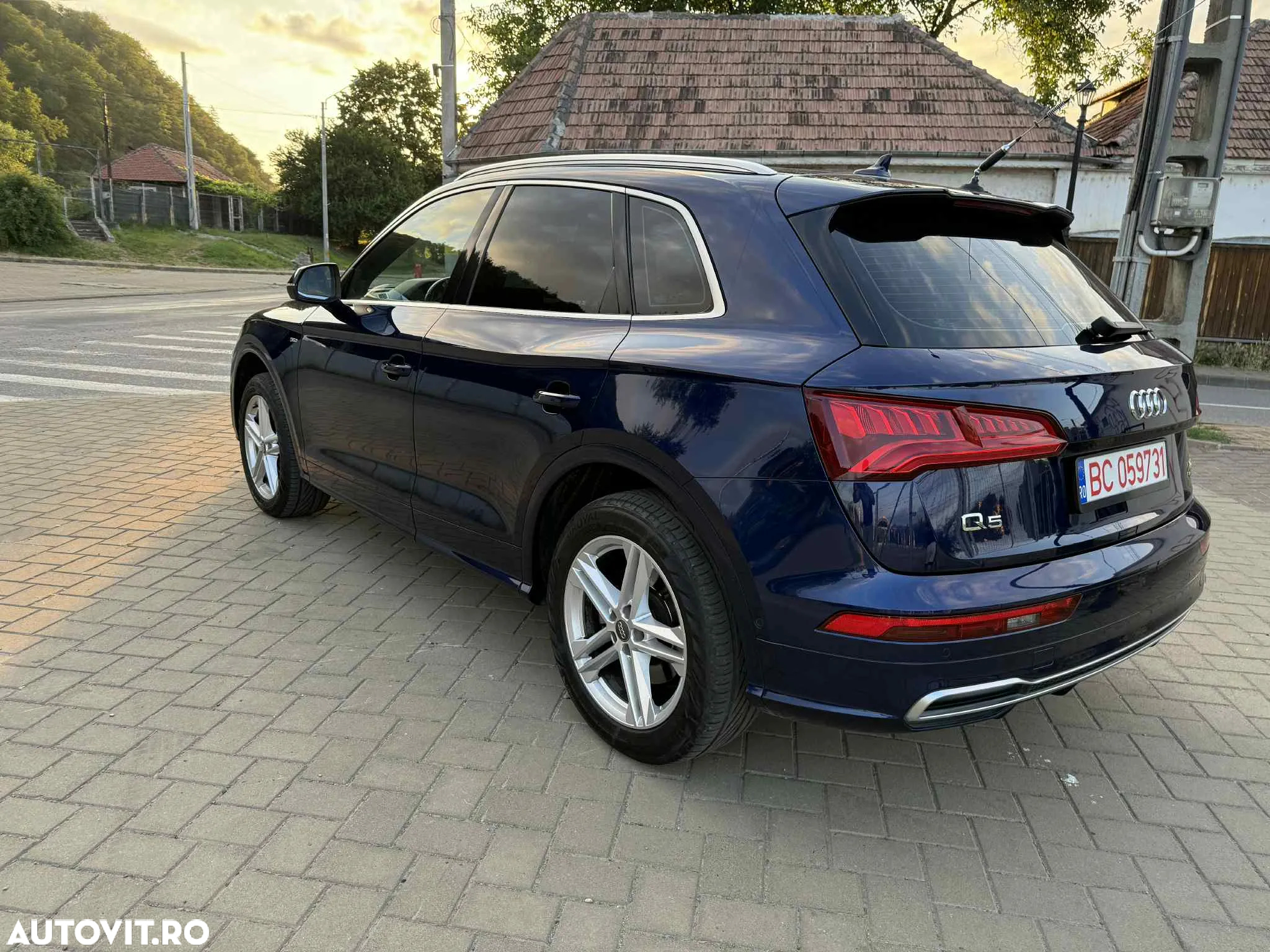 Audi Q5 2.0 TDI Quattro S tronic Sport - 4