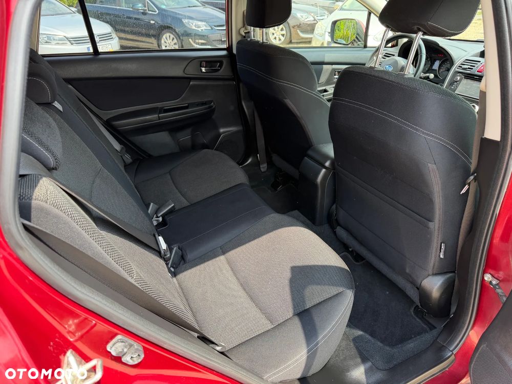 Subaru XV 2.0i Exclusive - 11