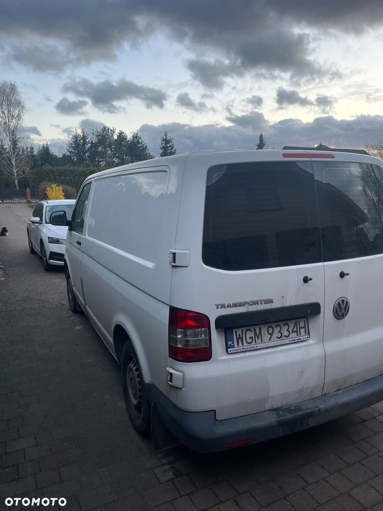 Volkswagen Transporter - 2