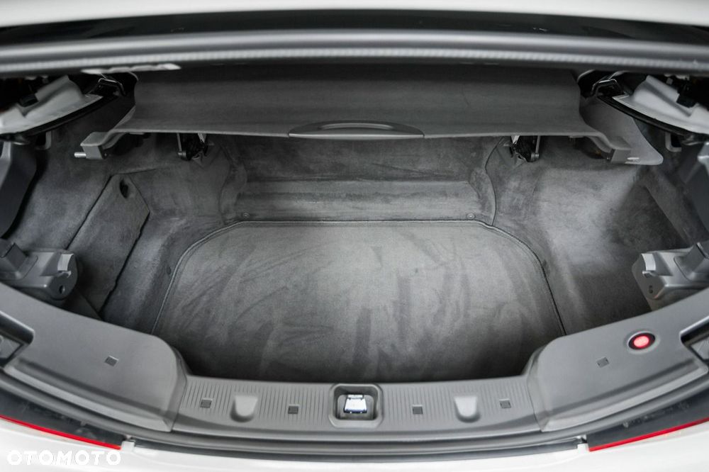 Mercedes-Benz SL 63 AMG SPEEDSHIFT MCT - 30