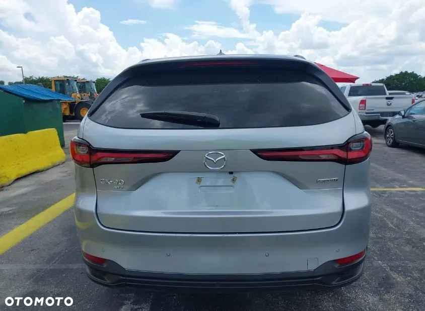 Mazda CX-90 - 13