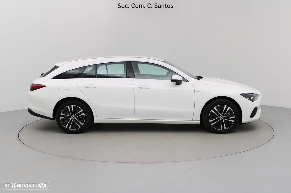 Mercedes-Benz CLA 250 e Shooting Brake Style Plus - 4