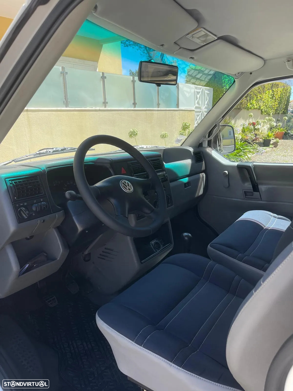 VW California T4 2.5 TDI-California-Campervan - 9