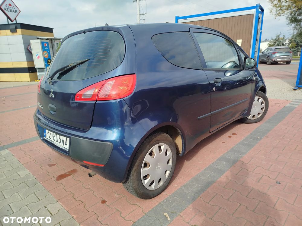 Mitsubishi Colt - 4