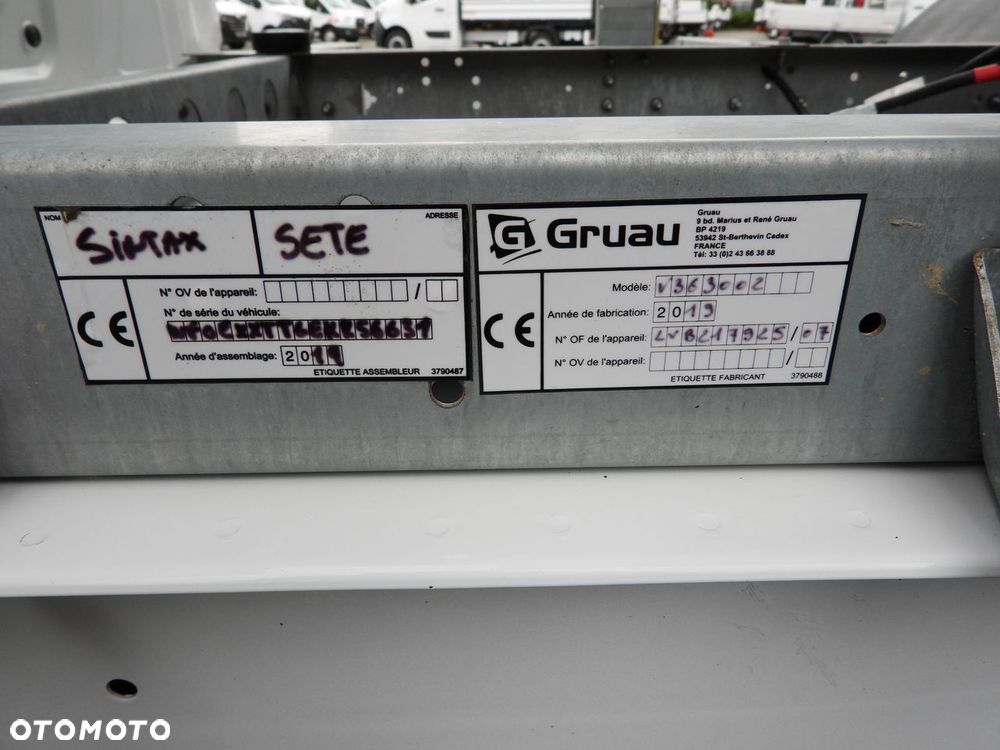 Ford TRANSIT WYWROTKA PODWÓJNA KABINA DOKA 6 MIEJSC TEMPOMAT KLIMATYZACJA BLIŹNIACZE KOŁA  170KM - 23