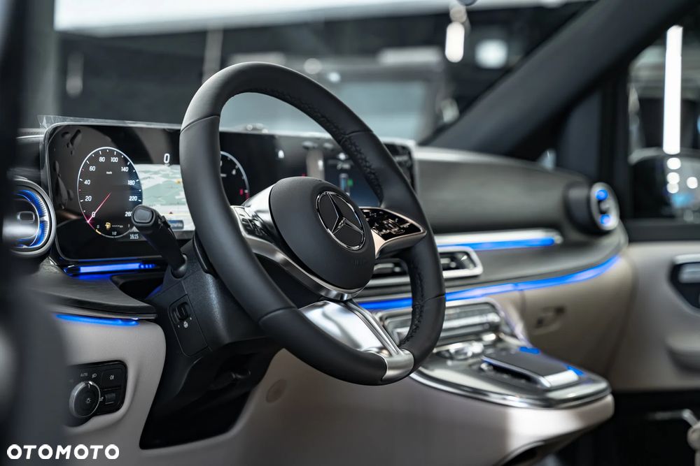 Mercedes-Benz Klasa V 300 d 9G-Tronic Exclusive (ekstra d³) - 23