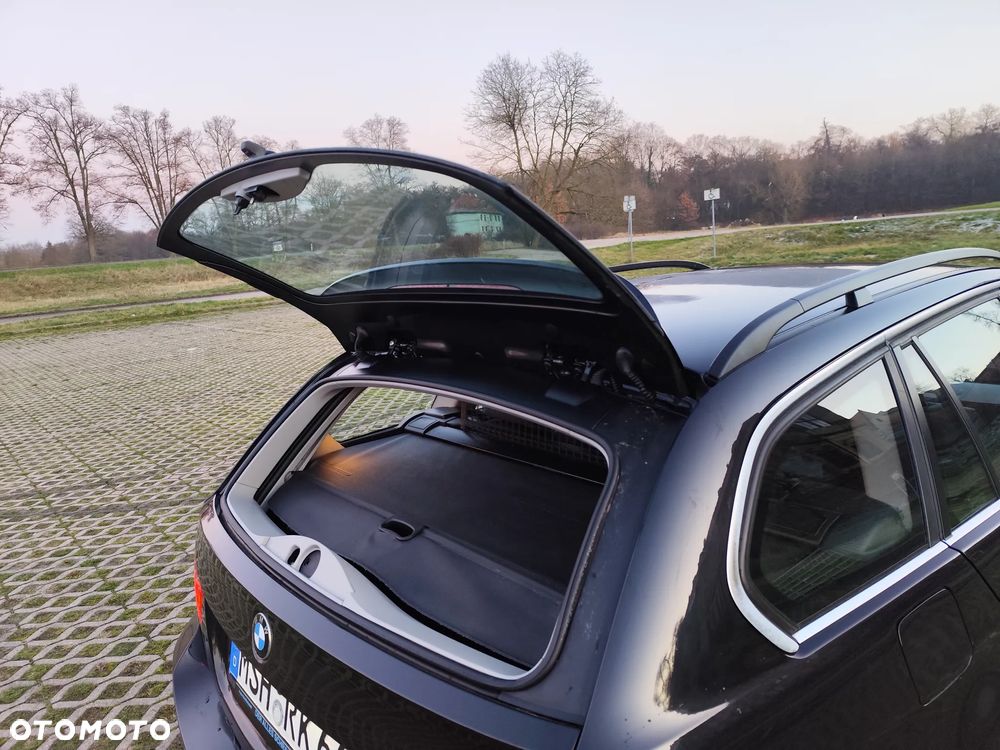 BMW Seria 3 318d - 21